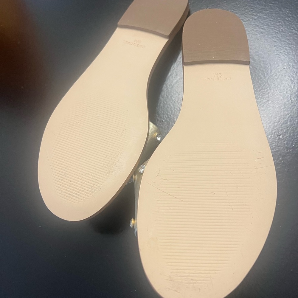 Lilly Pulitzer Metallic Gold Crystal-Stud Slide Sandals - Picture 4 of 4